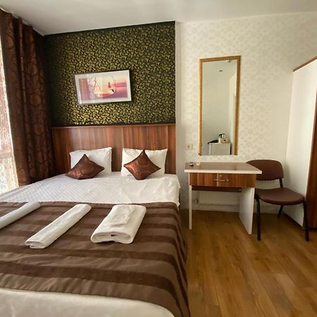 Garden Hill Hotel อิสตันบูล ภายนอก รูปภาพ