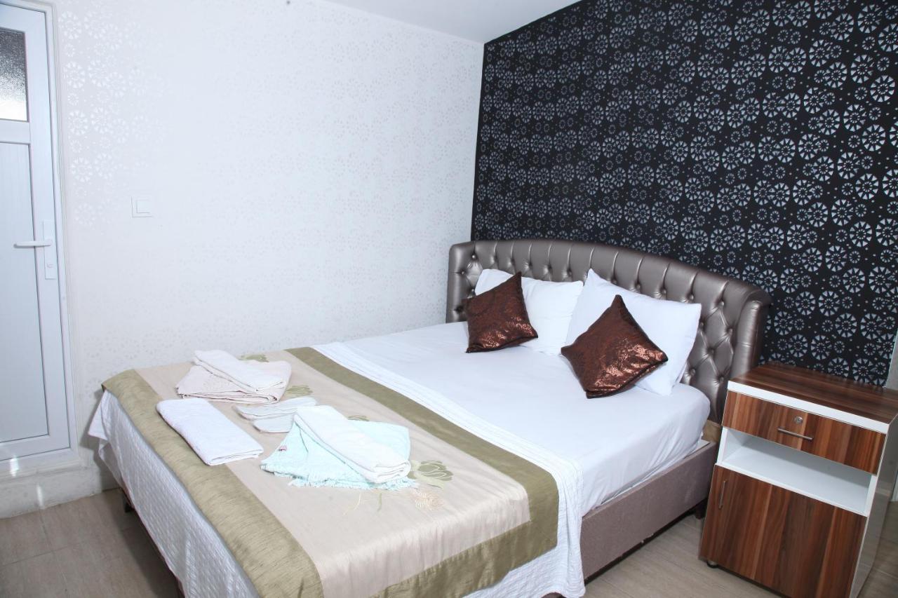 Garden Hill Hotel อิสตันบูล ภายนอก รูปภาพ